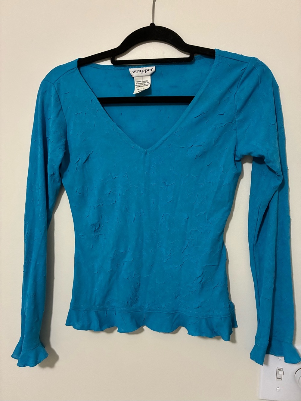 VINTAGE Wrapper Women's V-Neck Long Sleeve Top